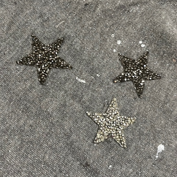 Cropped grey sweatshirt - Picture 2 of 4